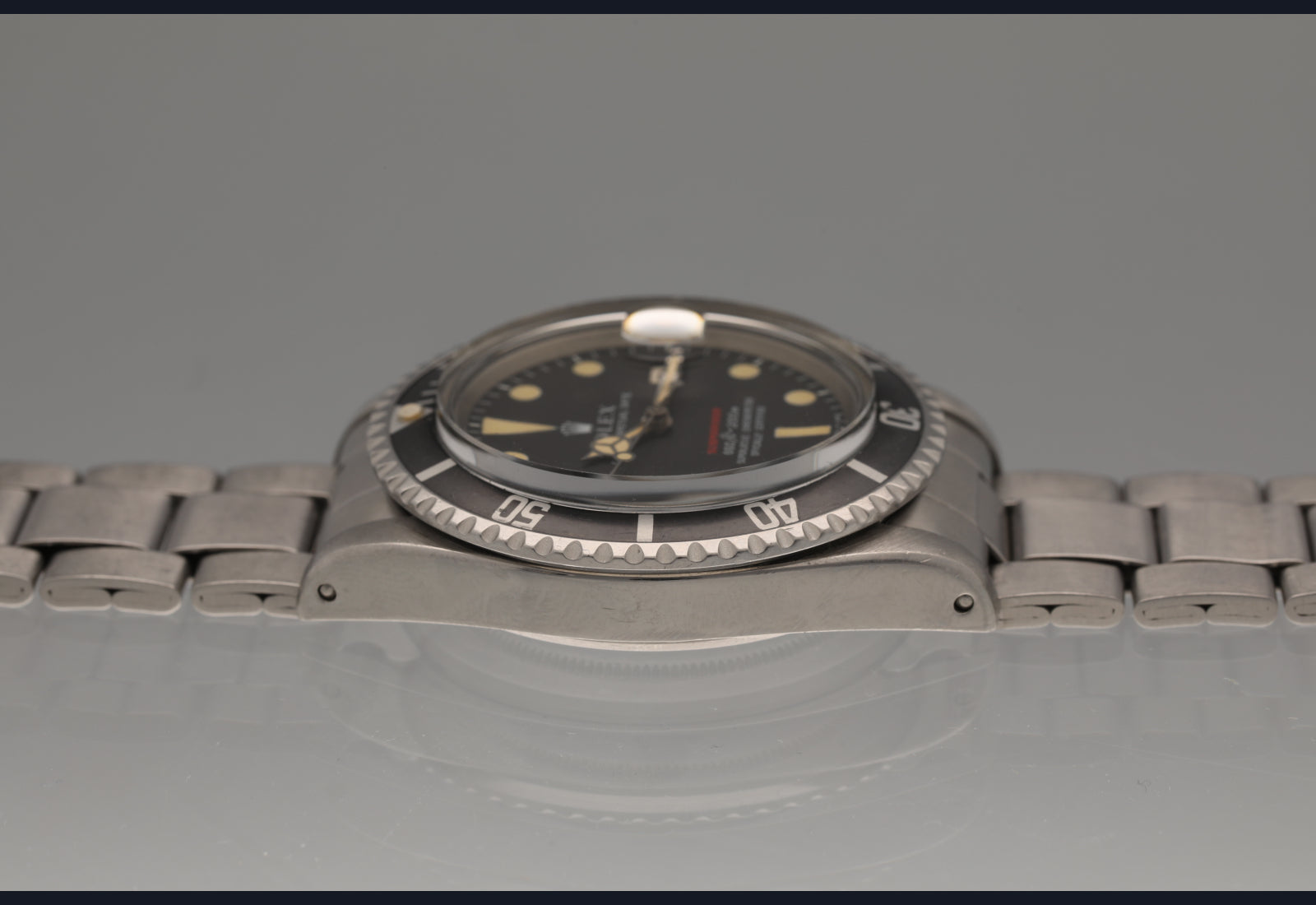 1972 Amazing Red Sub with box and papers