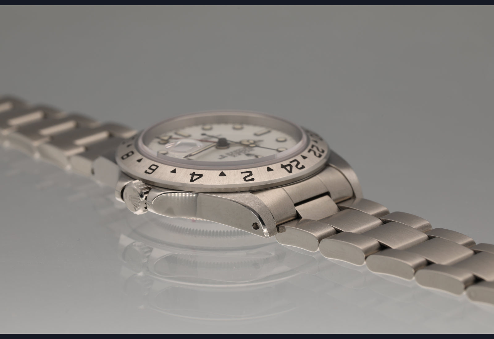 Explorer II 16570 White Porcelain Dial collector set