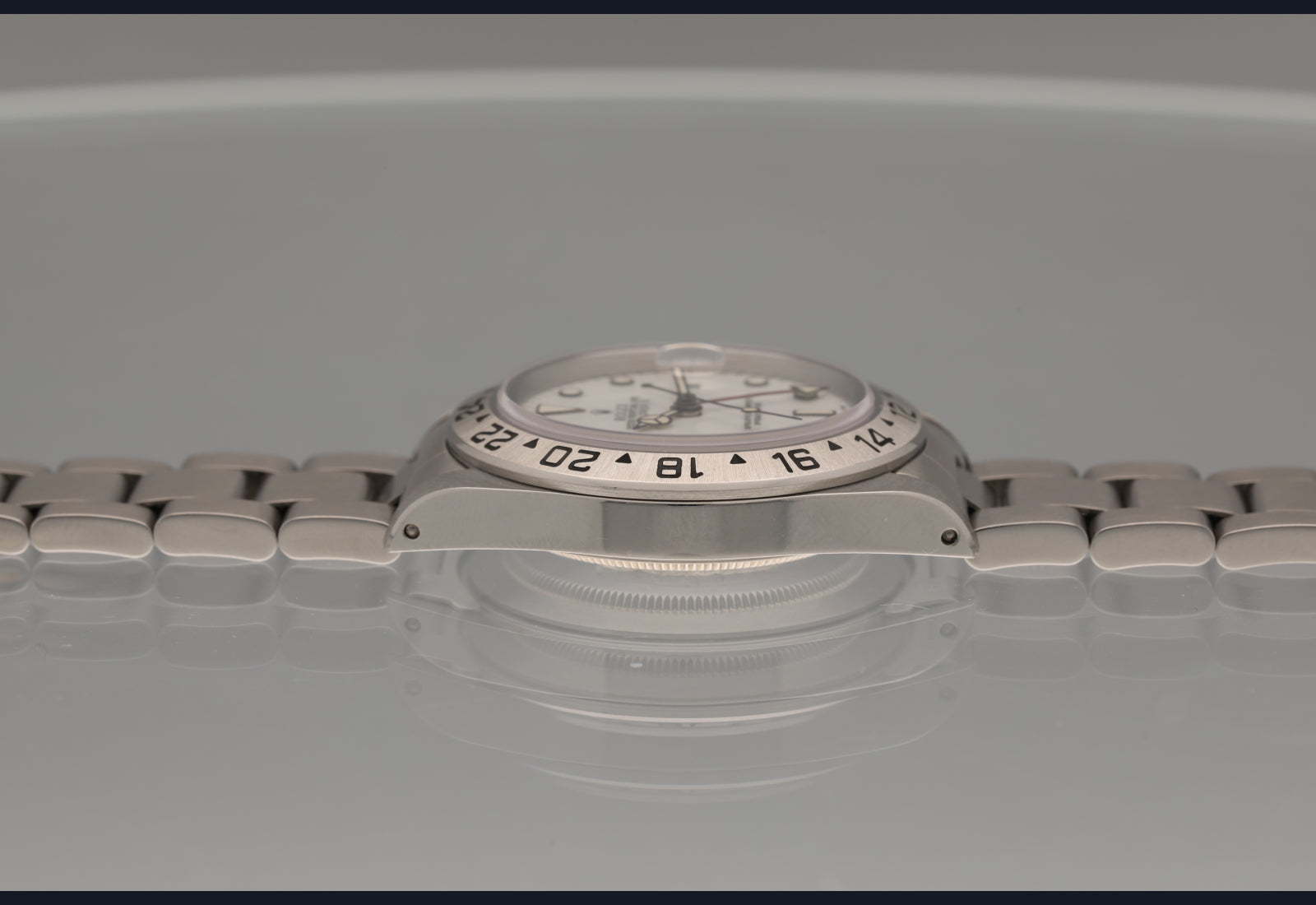 Explorer II 16570 White Porcelain Dial collector set