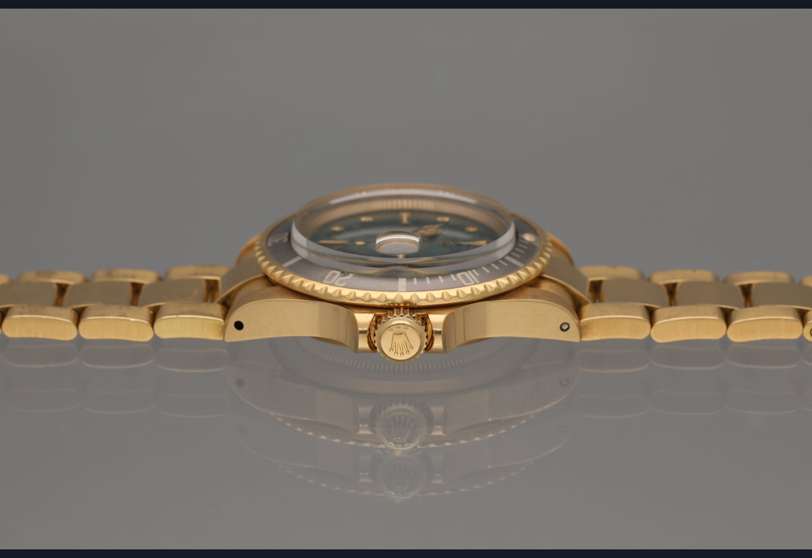 The 18k Aquaman Sub in 18k from 1978