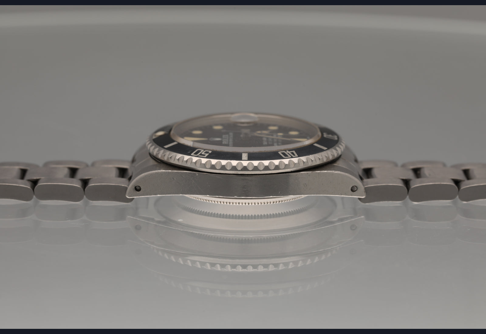 16800 Cream Dial and Blue Bezel