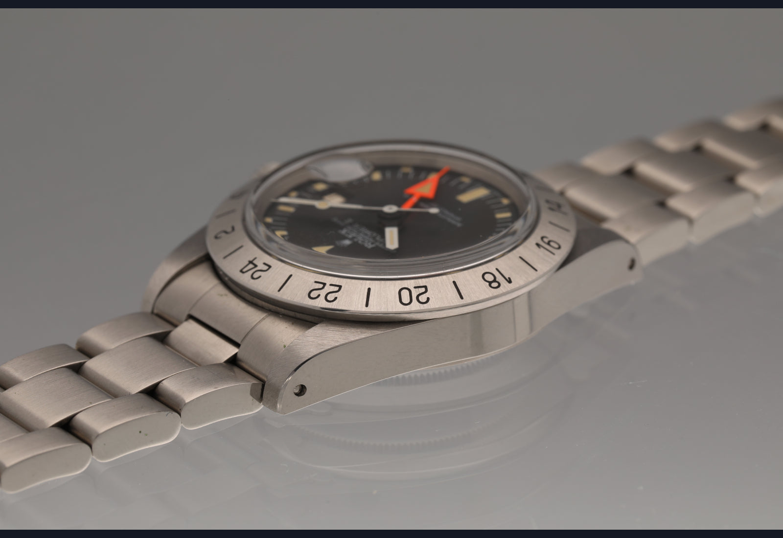 82 1655 Explorer Orange Hand full set