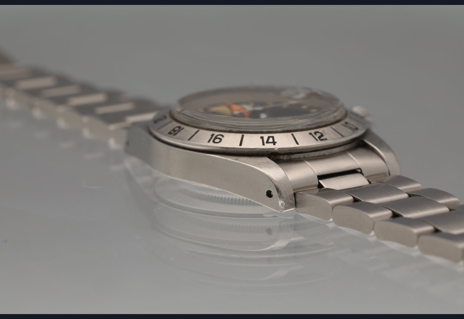 Tiffany Orange Hand - Superb Condition