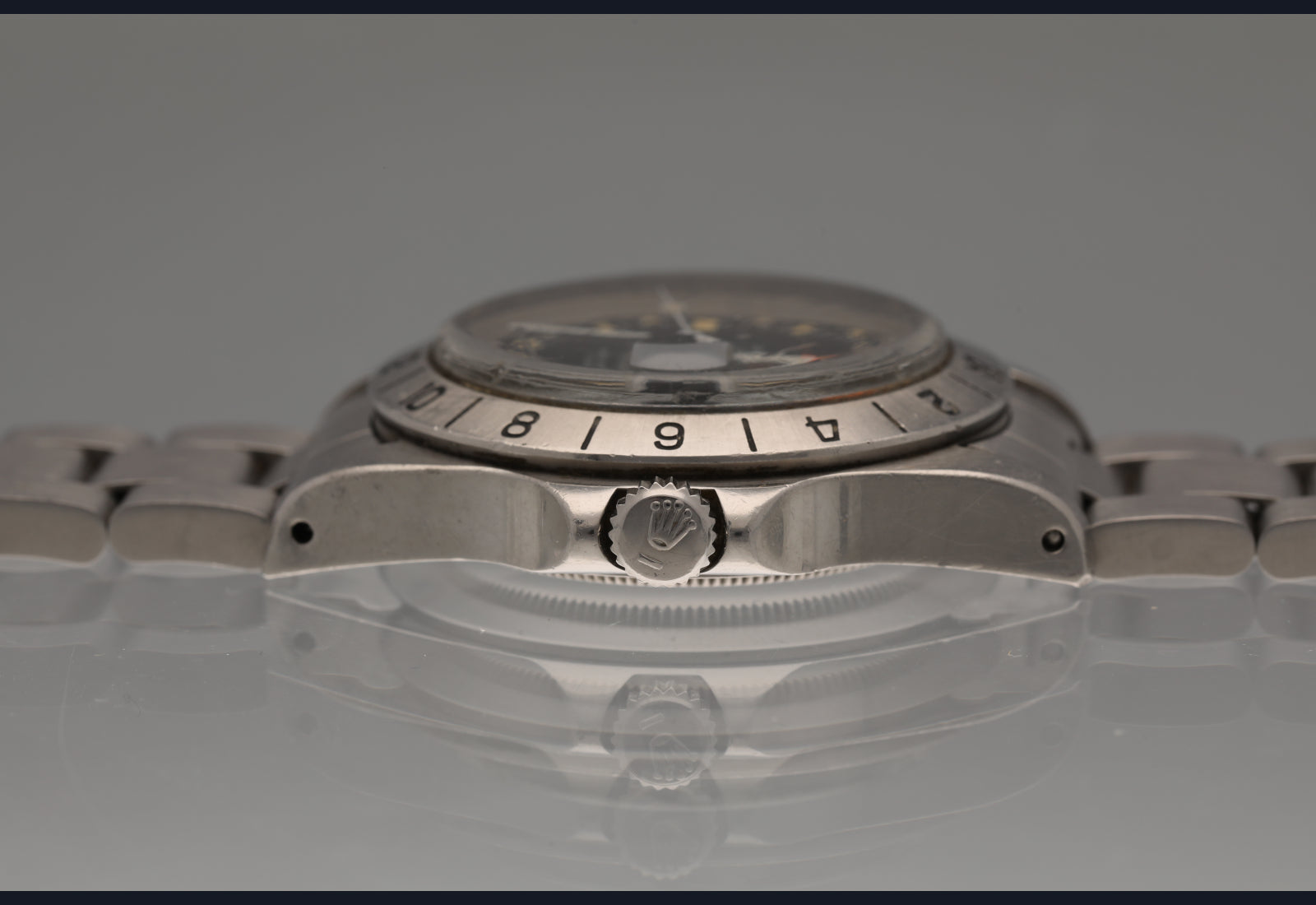 Tiffany Orange Hand - Superb Condition