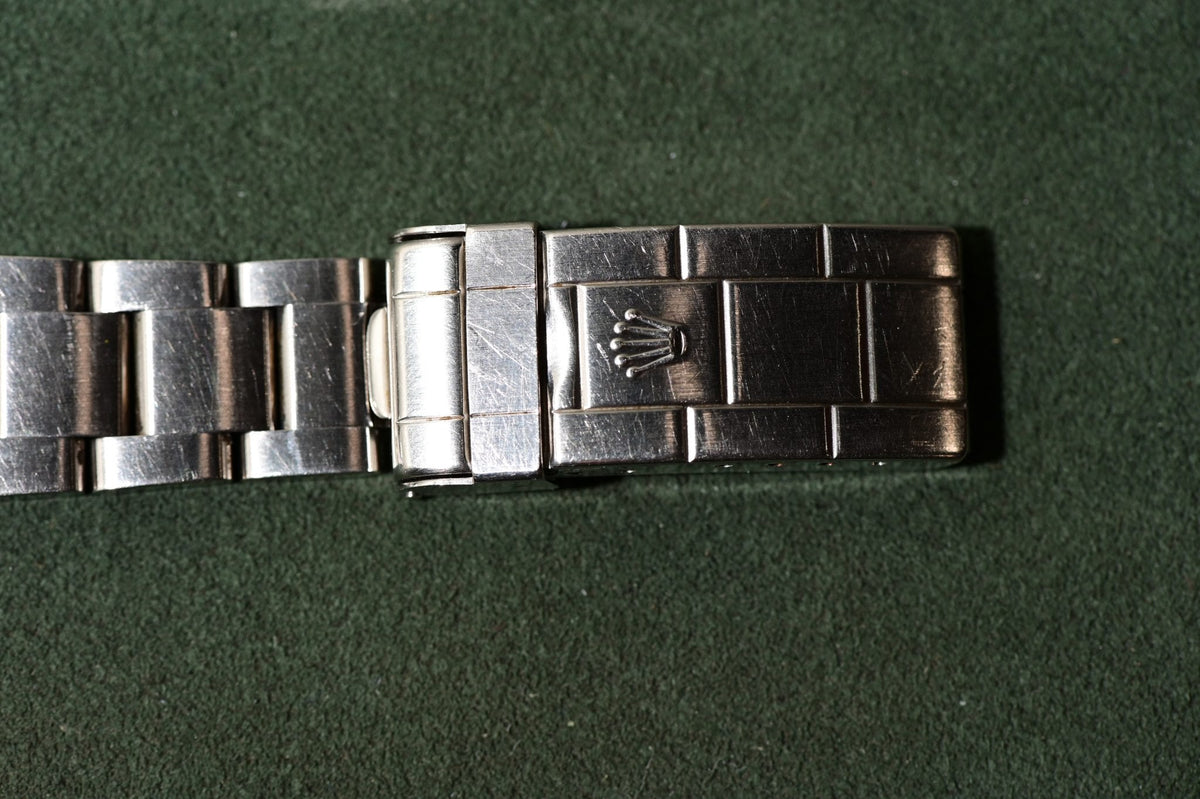 44162E19-E3EB-4B5A-9411-CD6A21E48FE4-scaled-1