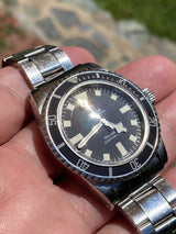 Tudor 94010 "Snow White " Snowflake box and papers